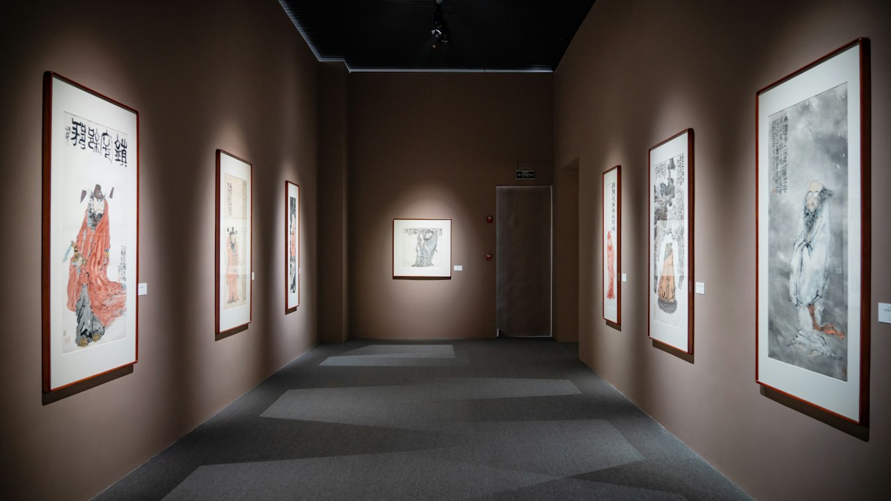 美術館の展示室(イメージ)