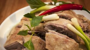 鶏肉料理の一皿(イメージ)
